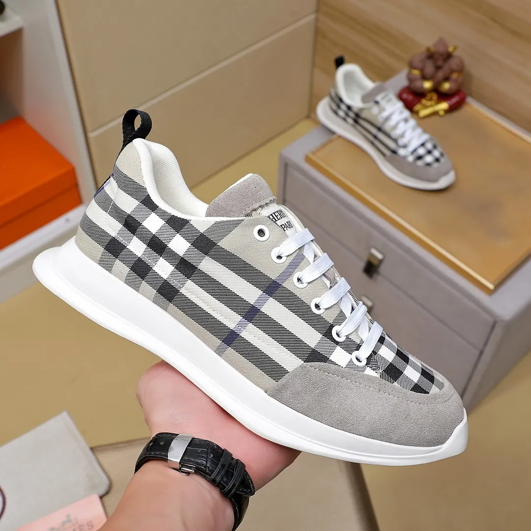 Men's shoes 💰400💰【HERMES】hot-selling men's shoes counter original items! The world's top brands...Luxury quality...//Fashion and high-end footwear 👍💪🏻...give you a low-key luxury comfort experience👍. The upper is made of pure Italian imported first-layer cowhide... 🐑 Leather lining..., comfortable and breathable, high-end and classy... luxurious and noble!! .. OEM factory shipment [Hug] stall.. Original plate. color, code number 38--44